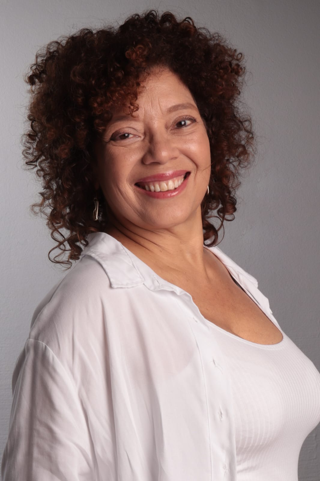 Profa. Glucia de Oliveira Assis